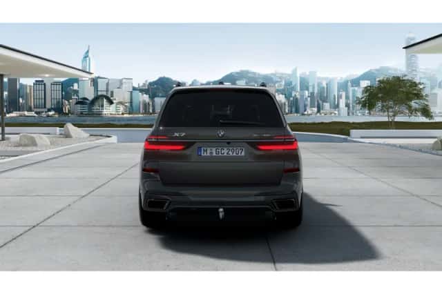 BMW X7 (2026) thumbnail 3