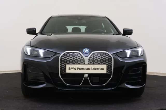 BMW i4 (2025) thumbnail 4