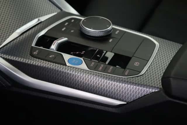 BMW i4 (2025) thumbnail 6