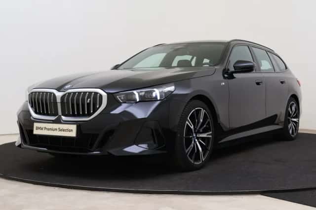 BMW i5 (2025) thumbnail 1