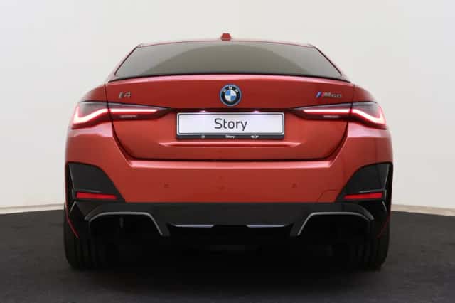 BMW i4 (2023) thumbnail 5
