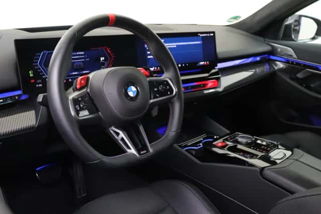 BMW M5 (2026) thumbnail 3