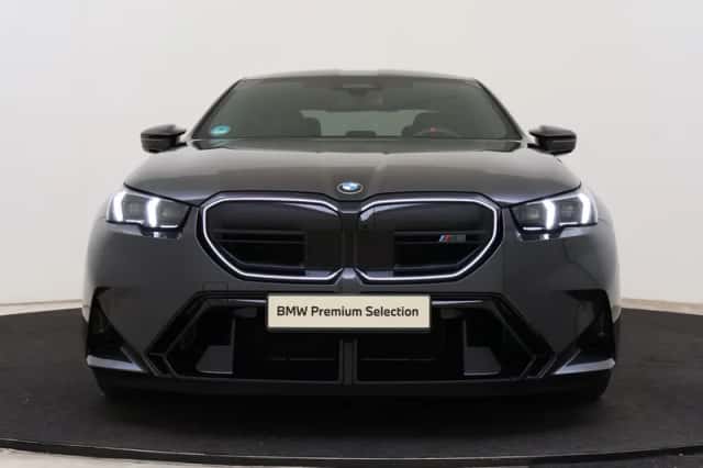 BMW M5 (2026) thumbnail 4