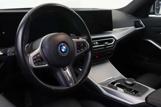 BMW 3-Serie (2022) thumbnail 3