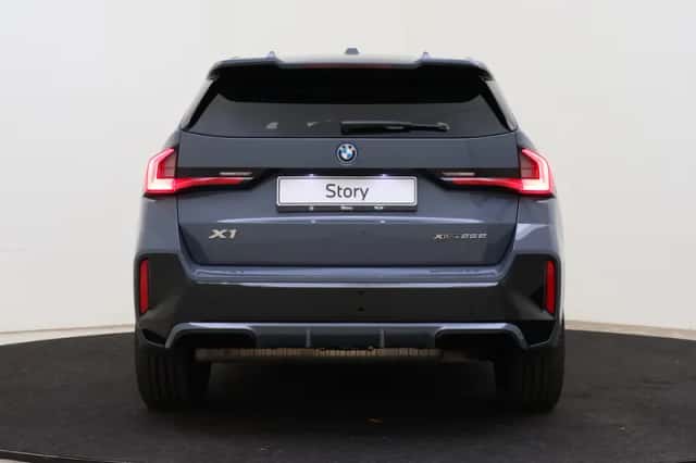 BMW X1 (2025) thumbnail 5