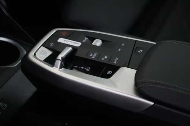 BMW X1 (2025) thumbnail 6