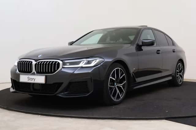 BMW 5-Serie (2023) thumbnail 1