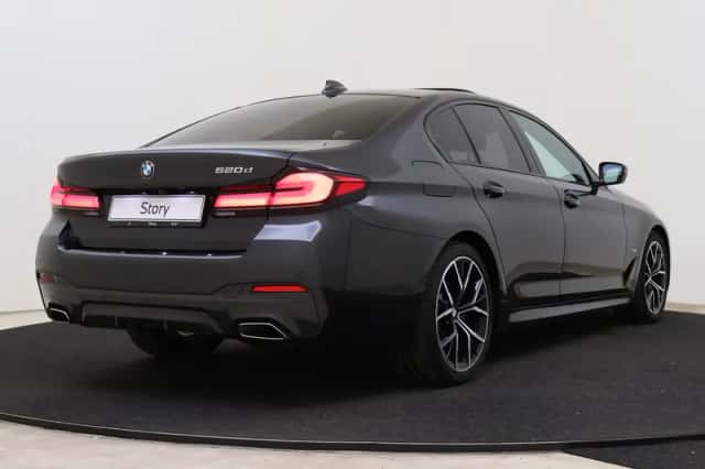 BMW 5-Serie (2023) thumbnail 2