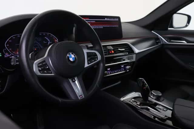 BMW 5-Serie (2023) thumbnail 3