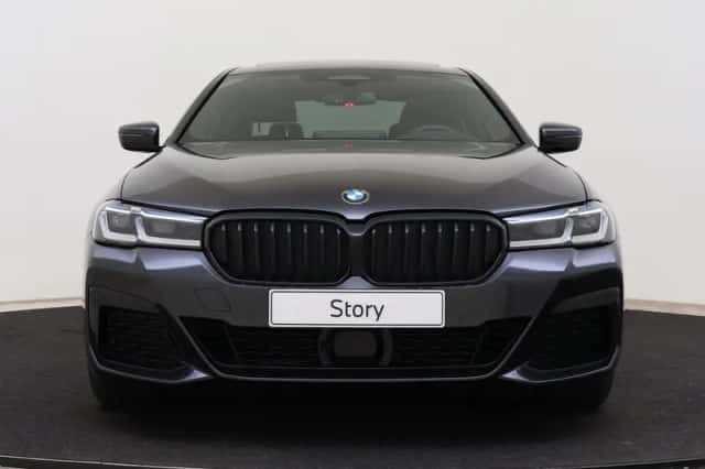 BMW 5-Serie (2023) thumbnail 4