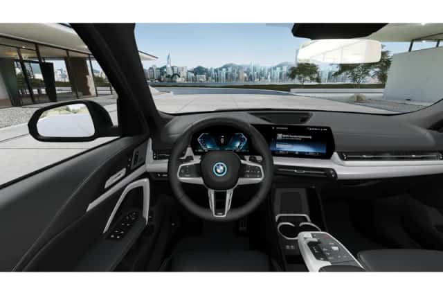 BMW X1 (2026) thumbnail 3