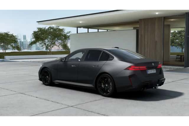 BMW M5 (2026) thumbnail 2