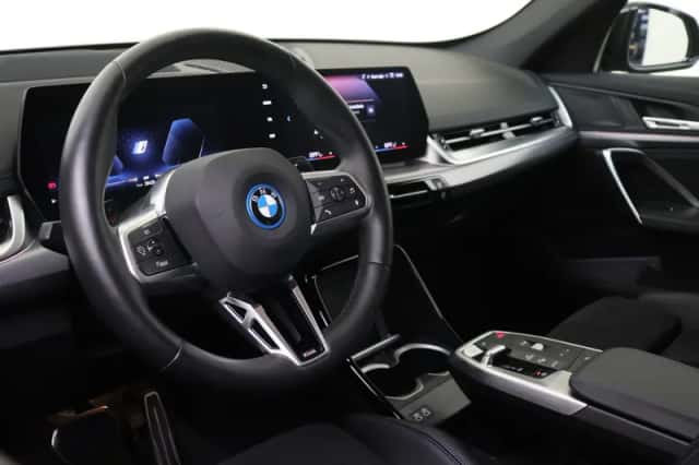 BMW X1 (2025) thumbnail 3