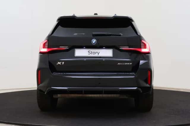 BMW X1 (2025) thumbnail 5