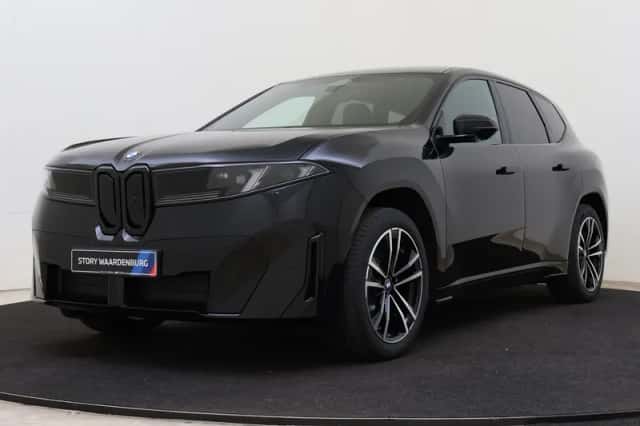BMW iX3 (2026) thumbnail 1