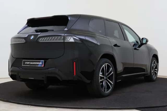 BMW iX3 (2026) thumbnail 2