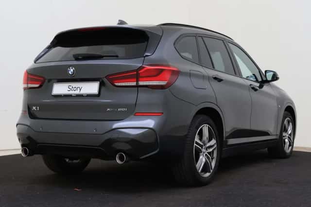 BMW X1 (2019) thumbnail 2