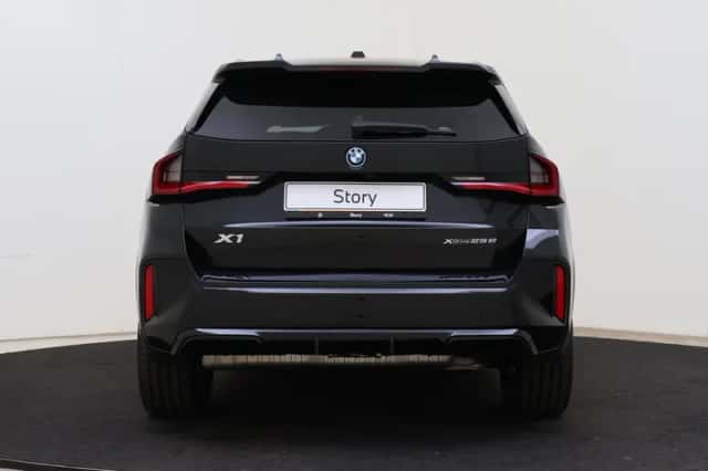 BMW X1 (2026) thumbnail 5