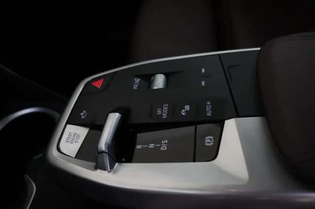 BMW X1 (2022) thumbnail 6