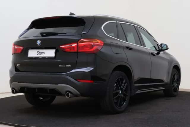 BMW X1 (2019) thumbnail 2