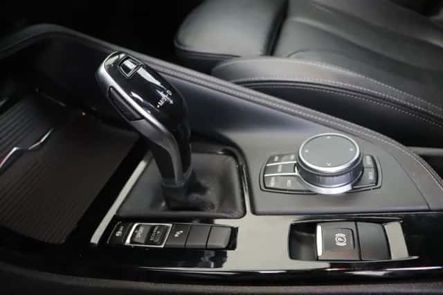 BMW X1 (2019) thumbnail 6