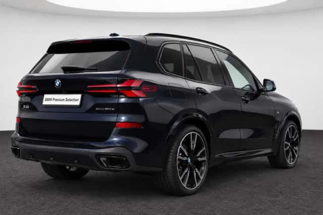 BMW X5 (2026) thumbnail 2