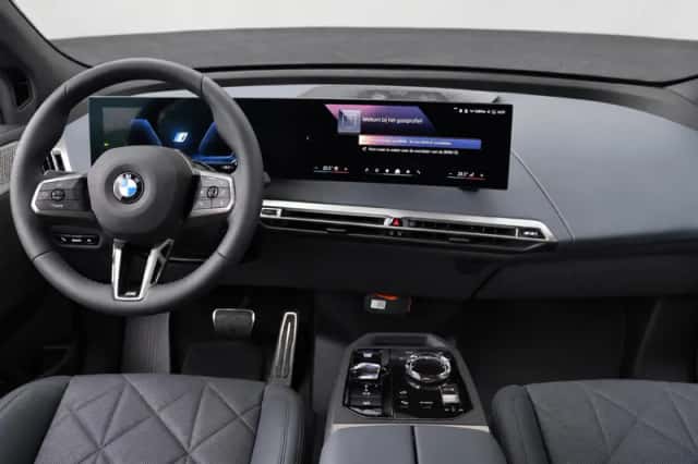 BMW iX (2026) thumbnail 3