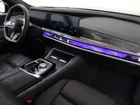 BMW 7-Serie (2024) thumbnail 12
