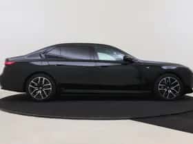 BMW 7-Serie (2024) thumbnail 7