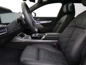 BMW 7-Serie (2024) thumbnail 9