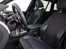 BMW X3 (2018) thumbnail 8