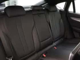 BMW X6 (2018) thumbnail 24