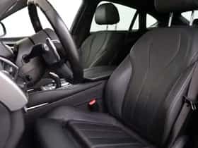 BMW X6 (2018) thumbnail 8