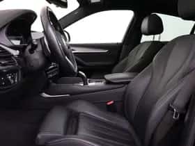 BMW X6 (2018) thumbnail 9