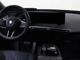 BMW iX (2026) thumbnail 22
