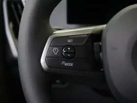 BMW iX (2026) thumbnail 25