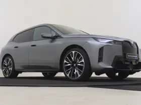 BMW iX (2026) thumbnail 10