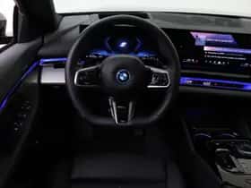 BMW 5-Serie (2025) thumbnail 25