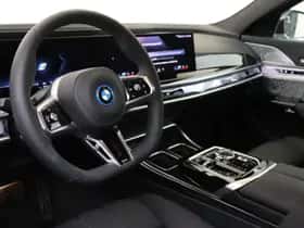 BMW i7 (2026) thumbnail 3