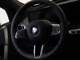 BMW iX (2026) thumbnail 25