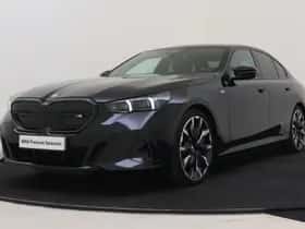BMW i5 (2024)