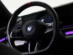 BMW i5 (2024) thumbnail 27