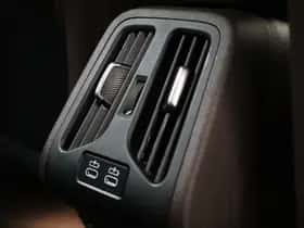 BMW iX1 (2025) thumbnail 21