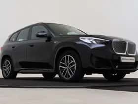 BMW iX1 (2025) thumbnail 10