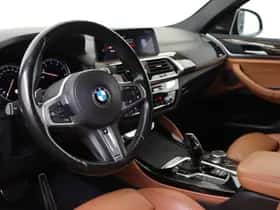 BMW X4 (2020) thumbnail 3