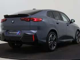 BMW iX2 (2026) thumbnail 2