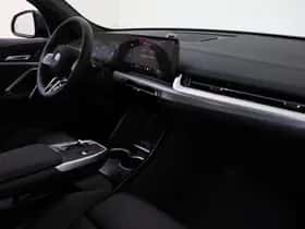 BMW iX2 (2026) thumbnail 16