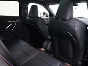 BMW iX2 (2026) thumbnail 21
