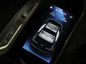 BMW i7 (2024) thumbnail 30