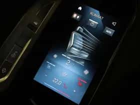 BMW i7 (2024) thumbnail 32